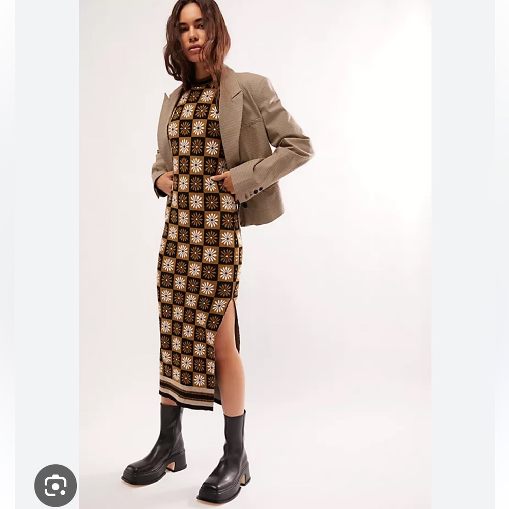 Stylish Geometric Patterned Sweater Dress